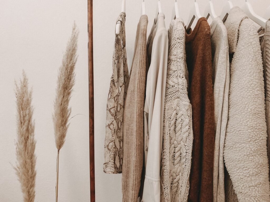 Standardizing SOPs in Apparel Trims Sourcing: A Blueprint for Slashing Lead Times